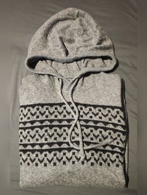 Hollister Men’s Fair Isle Pattern Long Sleeve Knit Hoodie Sweater Gray Size XL